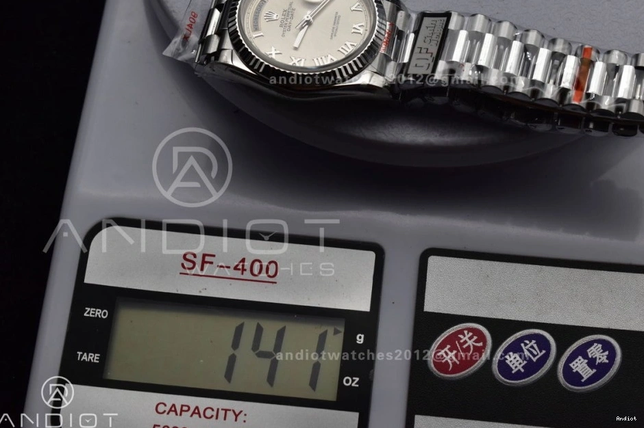 White Edition QF (Gain Stick DayDate Weight) 36 Roman President Bracelet SS V5 on 904L vr3255 Best Steel Dial 1122